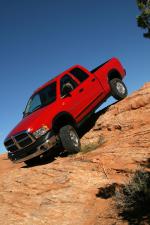 Dodge Ram Power Wagon Quad Cab 2005 года